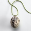 Bowerbird egg 